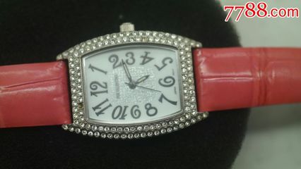 美品雙色盤(pán)鉆圈 日本PER-VALENTINO石英表的精致魅力